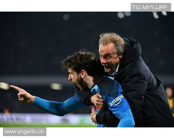 曼城召开发布会，宣布签下新球星队内实力再添一员强援